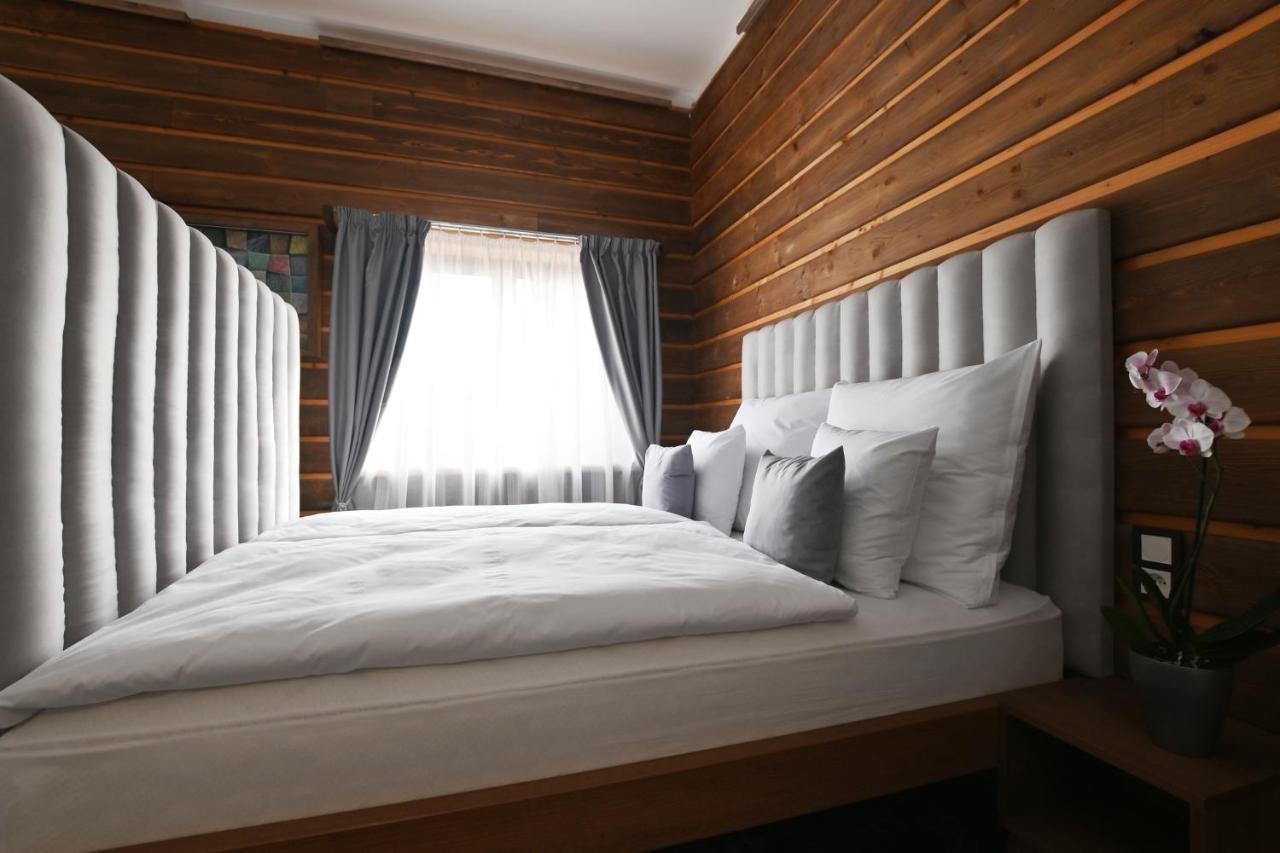 Apartmány Spessart Chomutov Exteriér fotografie