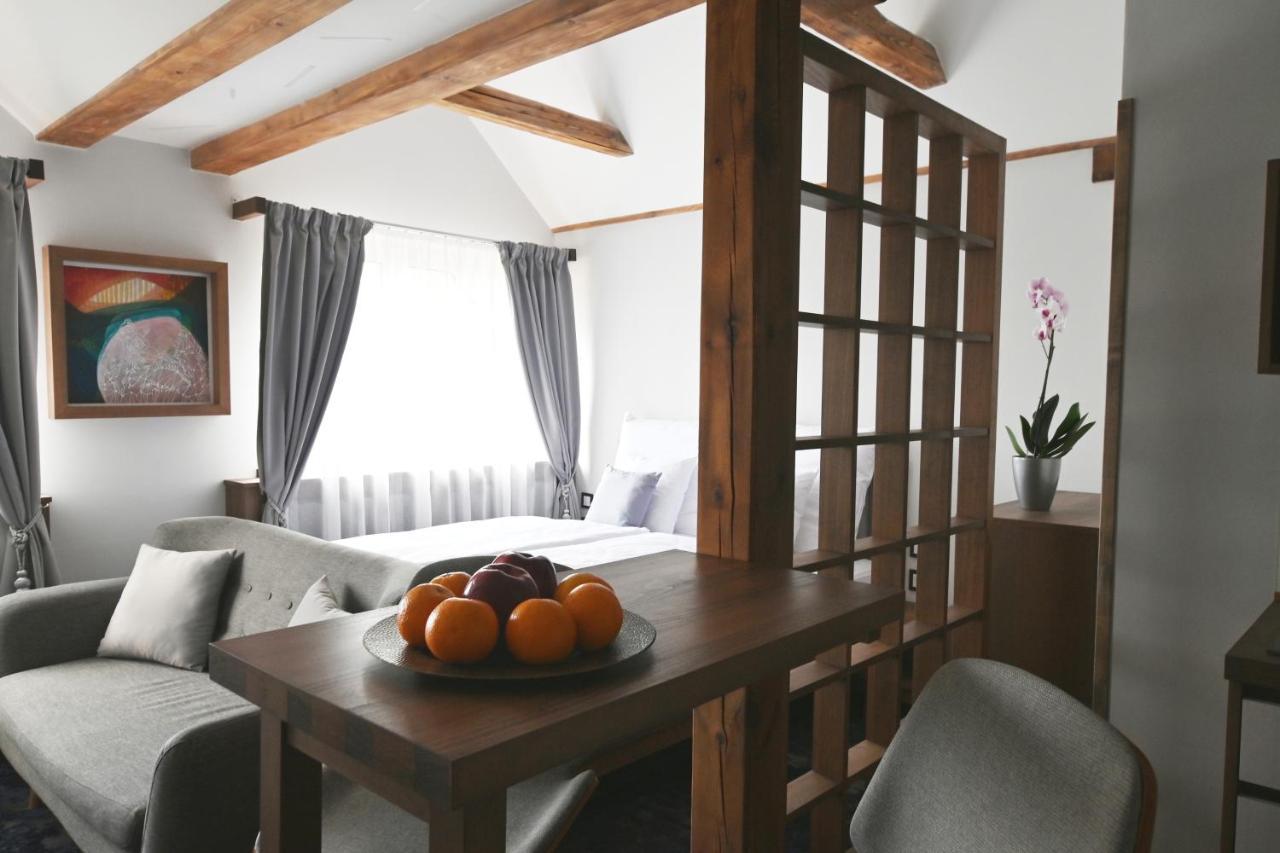 Apartmány Spessart Chomutov Exteriér fotografie